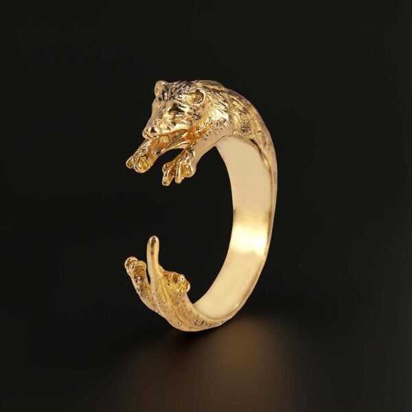 Opossum ring in brass Opossum ring in brass