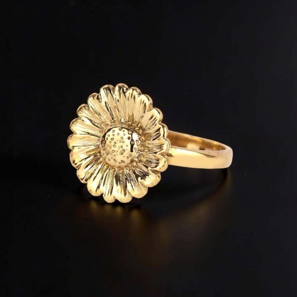 Brass Daisy Ring