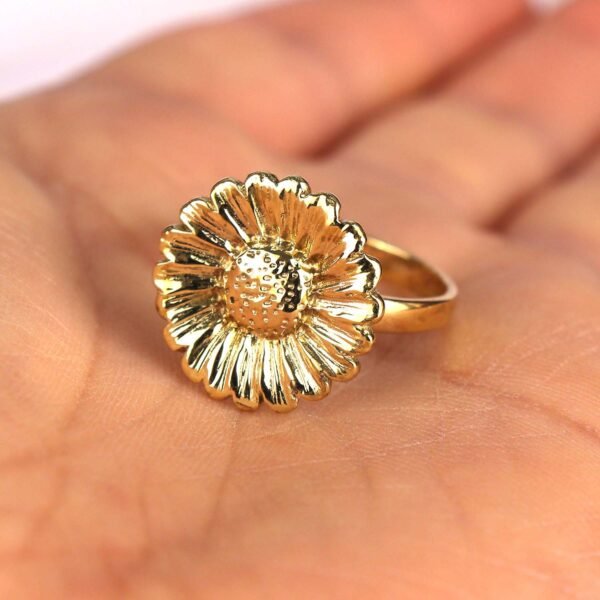 Brass Daisy Ring