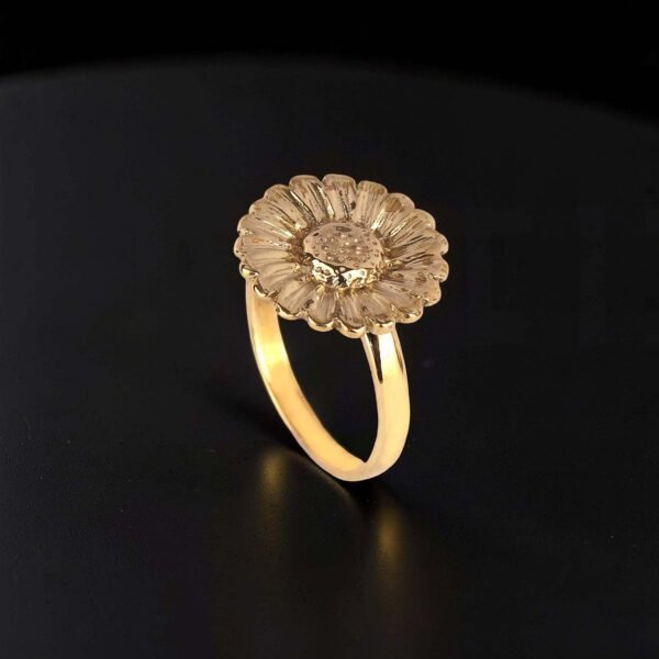 Brass Daisy Ring